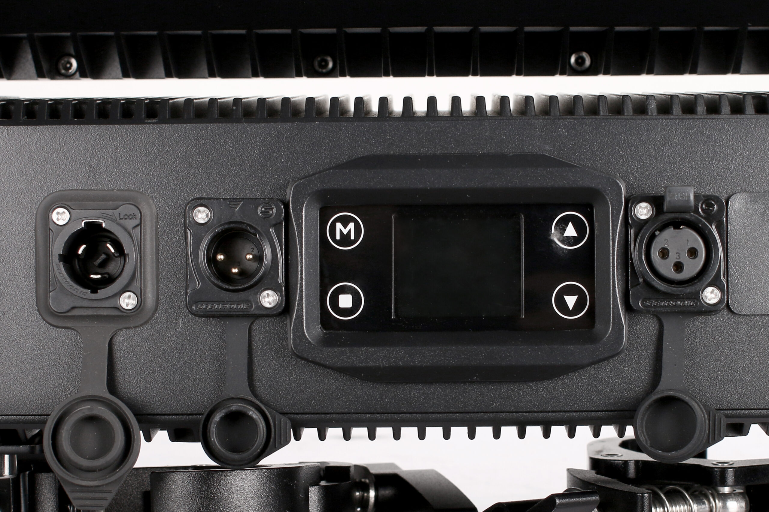 Color STRIKE M | Moving Head Strobe Tilt IP65 Wash RGB Ra90 Segment (Art Net Optional) color strike m | moving head strobe tilt ip65 wash rgb ra90 segment (art net optional)