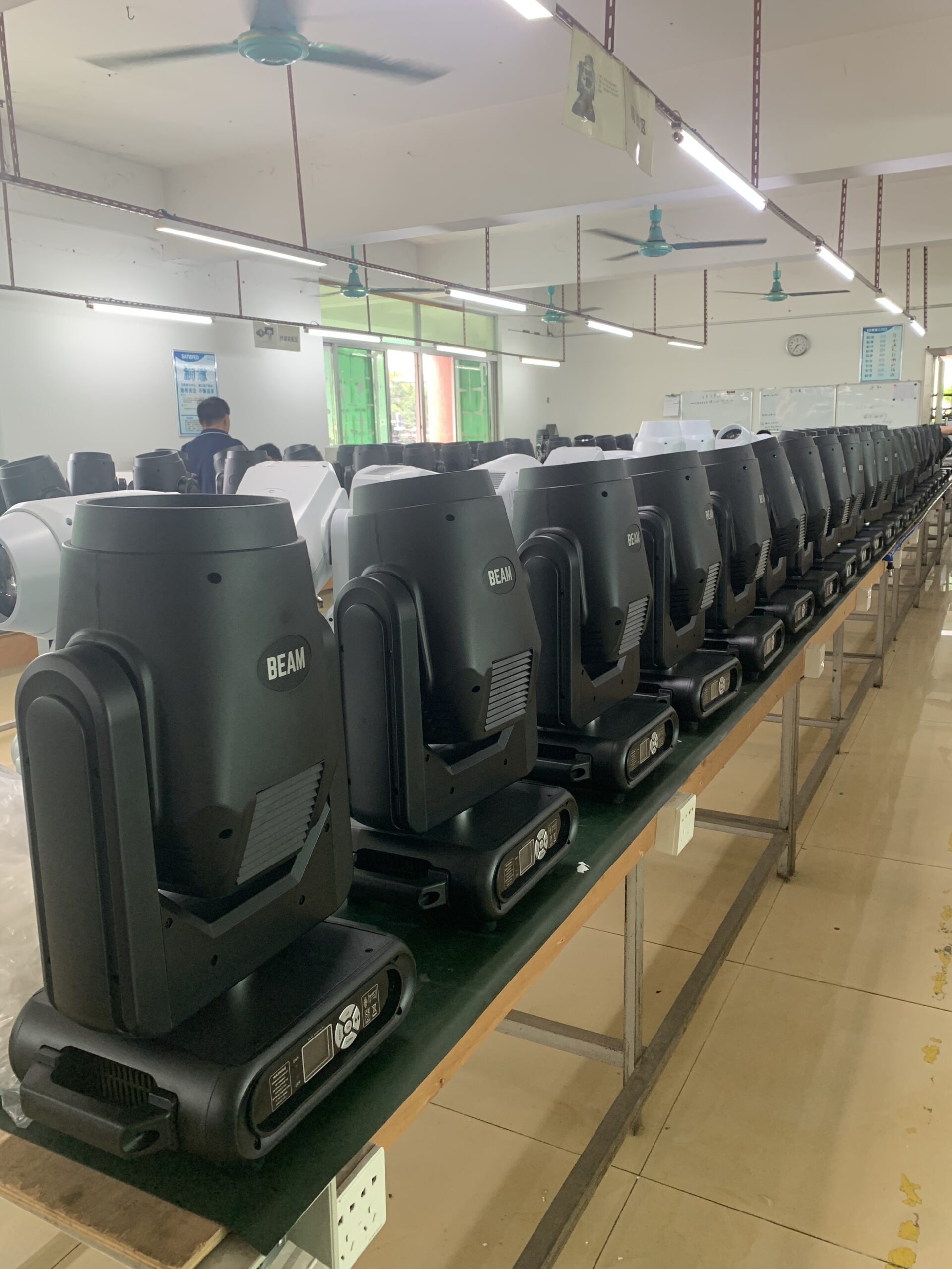 led 600w profile 4in1 beam light cmy+cto