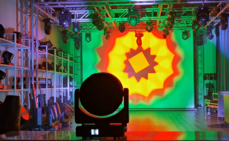 IP65 Waterproof 37x40w RGBW Led Bee Eye Wash Moving Head Light K25 ip65 waterproof 37x40w rgbw led bee eye wash moving head light k25